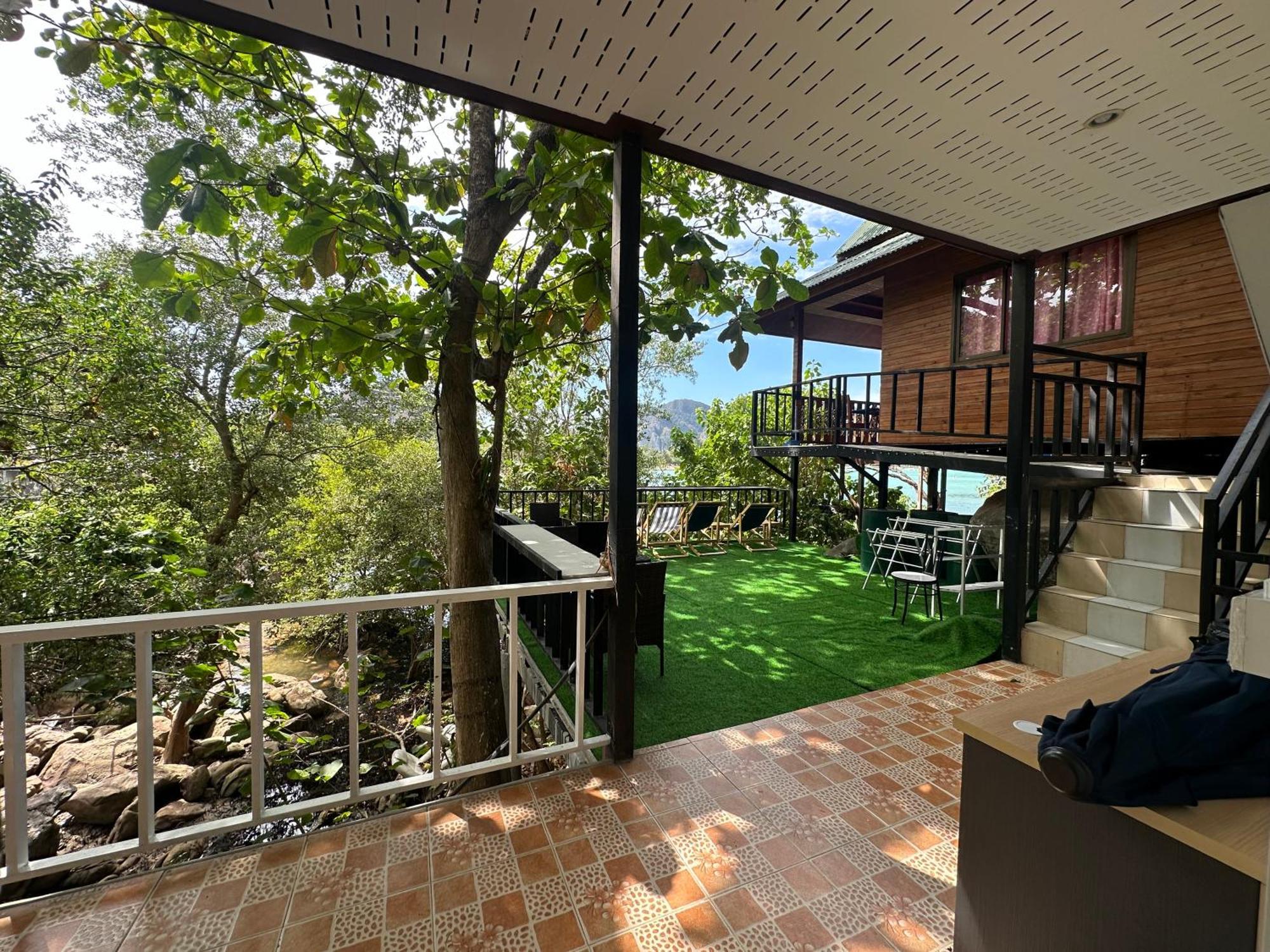 Sweed Dee Seaview Hostel 皮皮岛 外观 照片